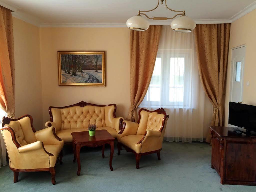 Aparthotel Irys à Świnoujście Extérieur photo
