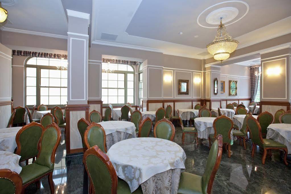 Aparthotel Irys à Świnoujście Extérieur photo